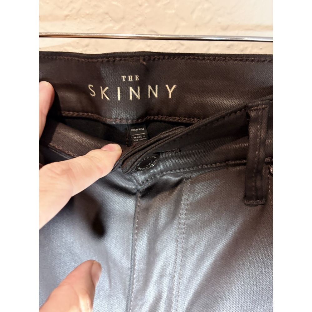White House Black Market Coated High Rise Skinny Pant Sz 4R Cabernet - Picture 3 of 8